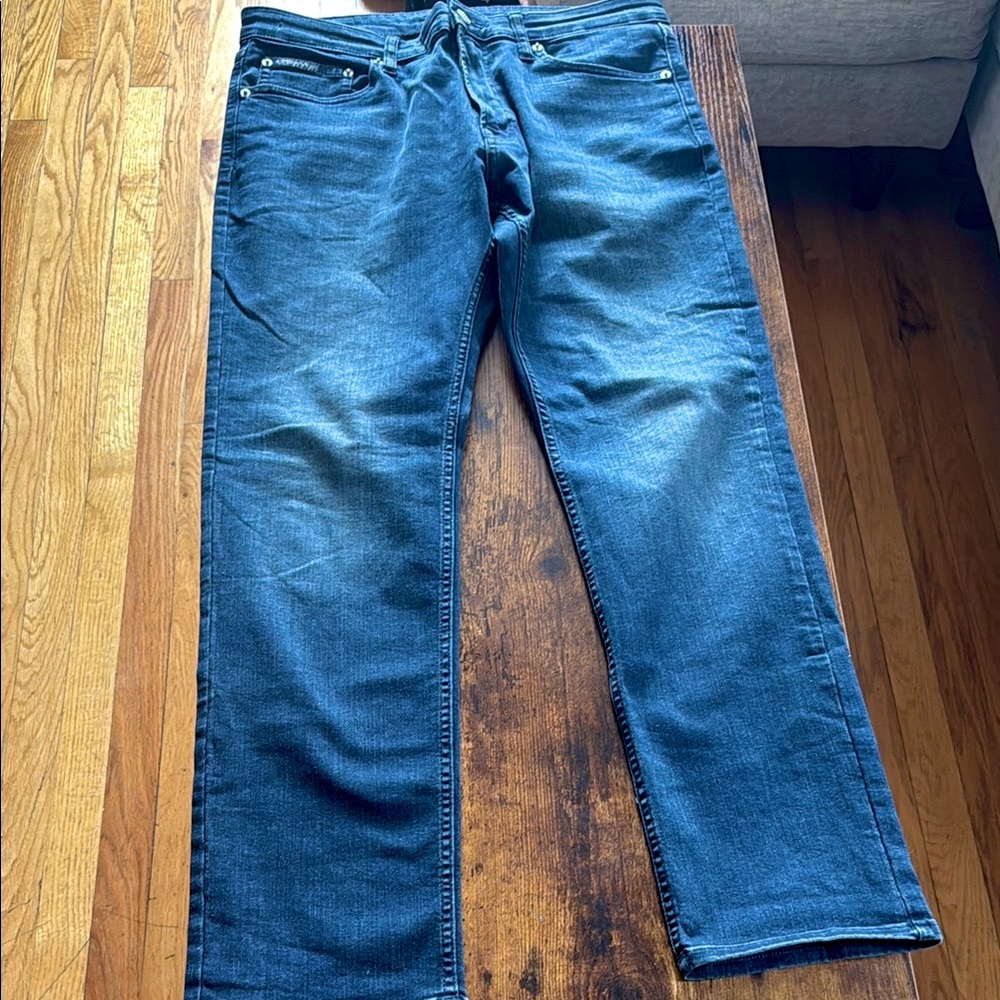 34W x 30L slim fit flex Calvin Klein Men's Dark Blue Jeans pants Like New